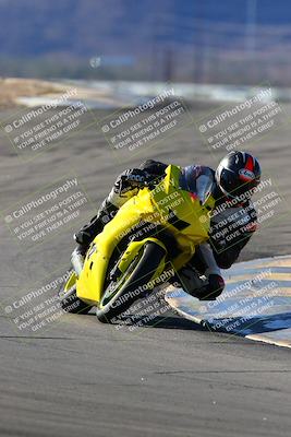 media/Jan-09-2022-SoCal Trackdays (Sun) [[2b1fec8404]]/Turns 9 and 8 (920am)/